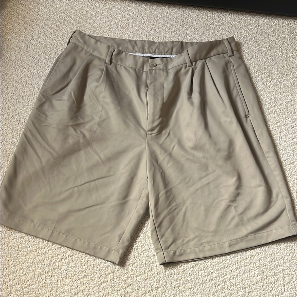 Men's Tommy Armour Khaki Shorts